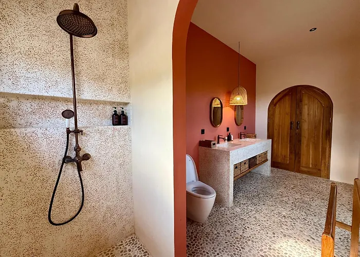 Luma Tropical 2 Bedrooms And Private Pool *